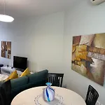 Apartman New In Center Of *